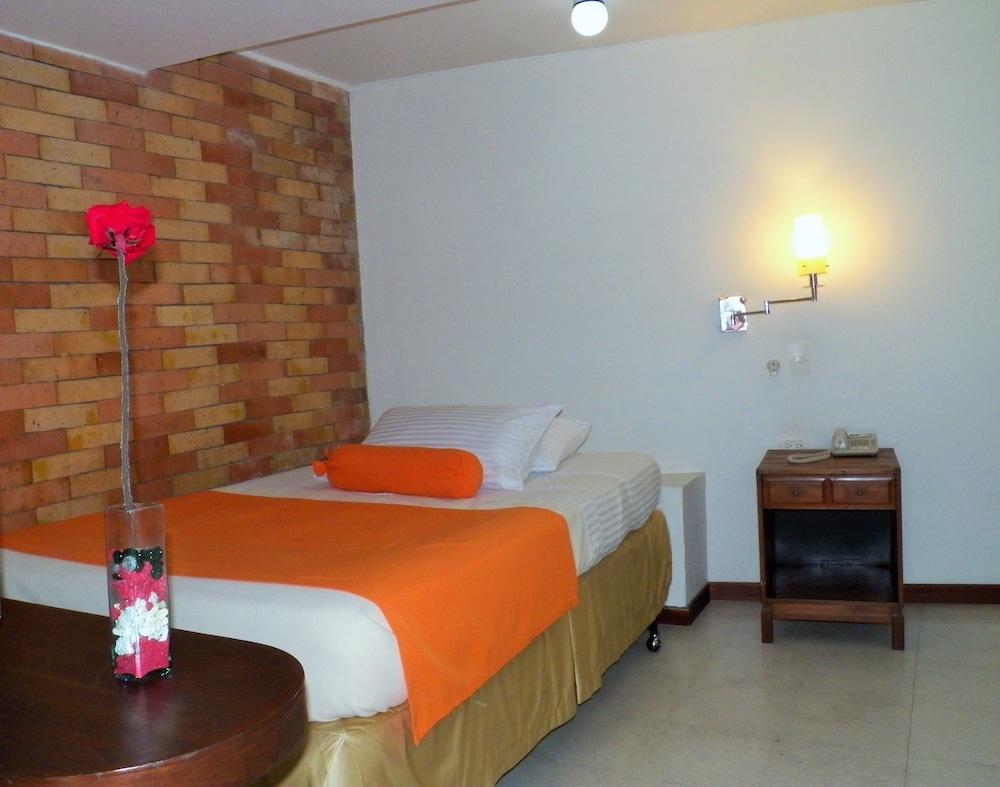Hotel Casa Santa Monica Norte Cali Ngoại thất bức ảnh